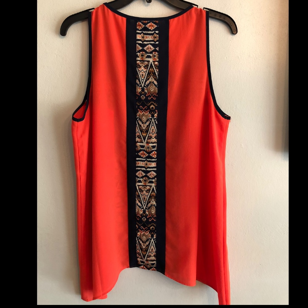 Geometric Tank - Picture 3 of 5